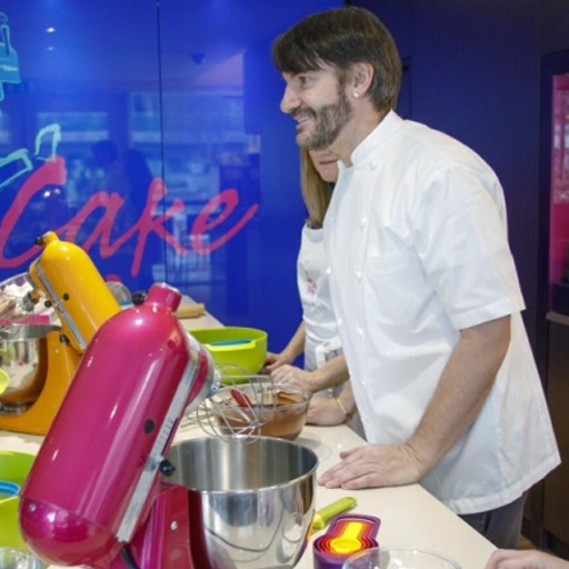 Mini Chocolate Class with Champagne Afternoon Tea in London