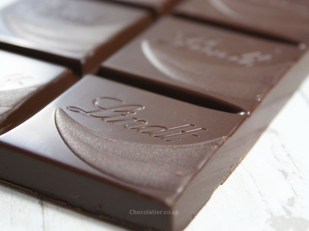 Lindt Creation Pistachio Delight close up