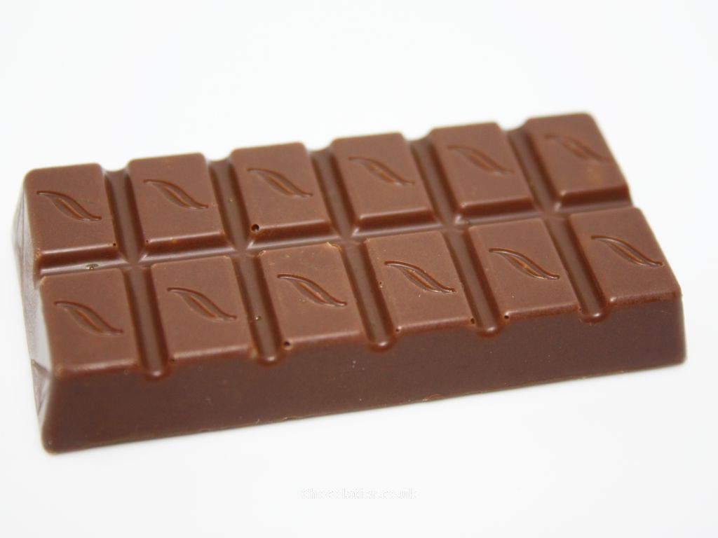 Green & Black's Organic Milk Chocolate with Butterscotch Green & Black's Organic Milk Chocolate with Butterscotch