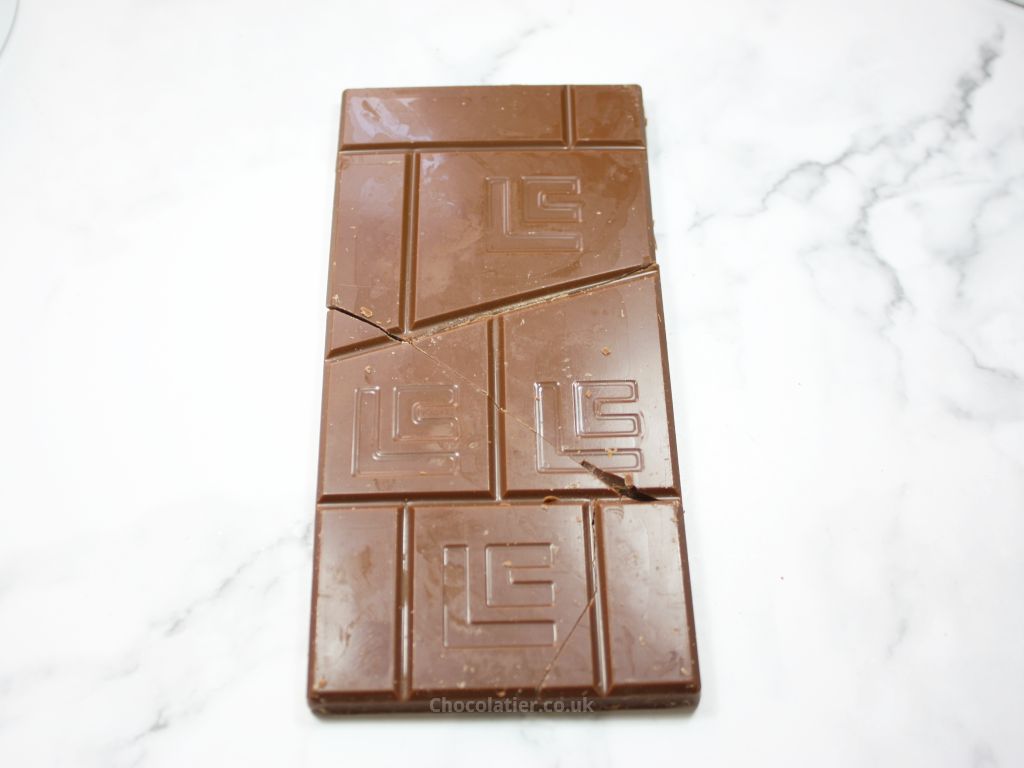 Love Cocoa Earl Grey Milk Chocolate Bar