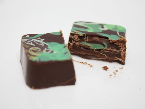 Inside the Lauden Fresh Mint Chocolate