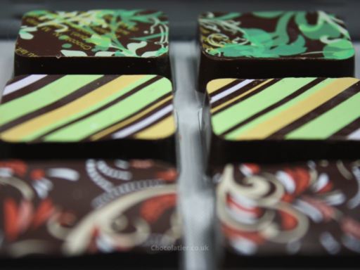 Lauden Chocolate tin closeup