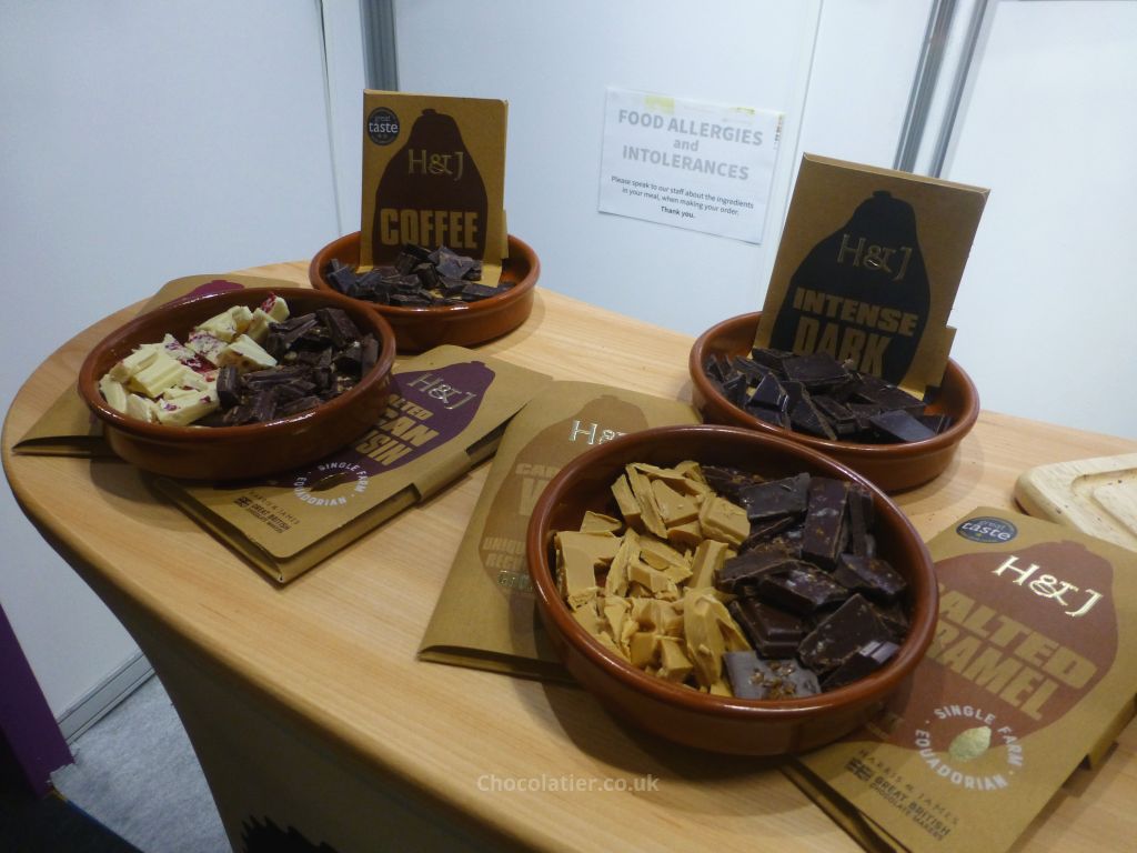 Single farm origin bars from Harris & James