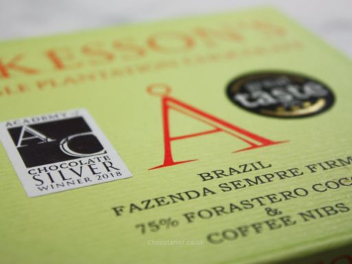 Åkesson's Brazil Single Plantation 75% Forastero with Coffee Nibs Packaging Close Up