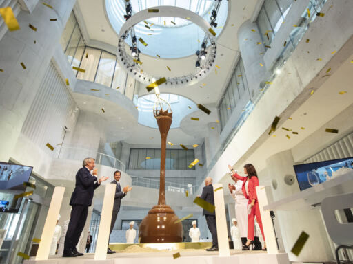 Lindt Chocolate Fountain
