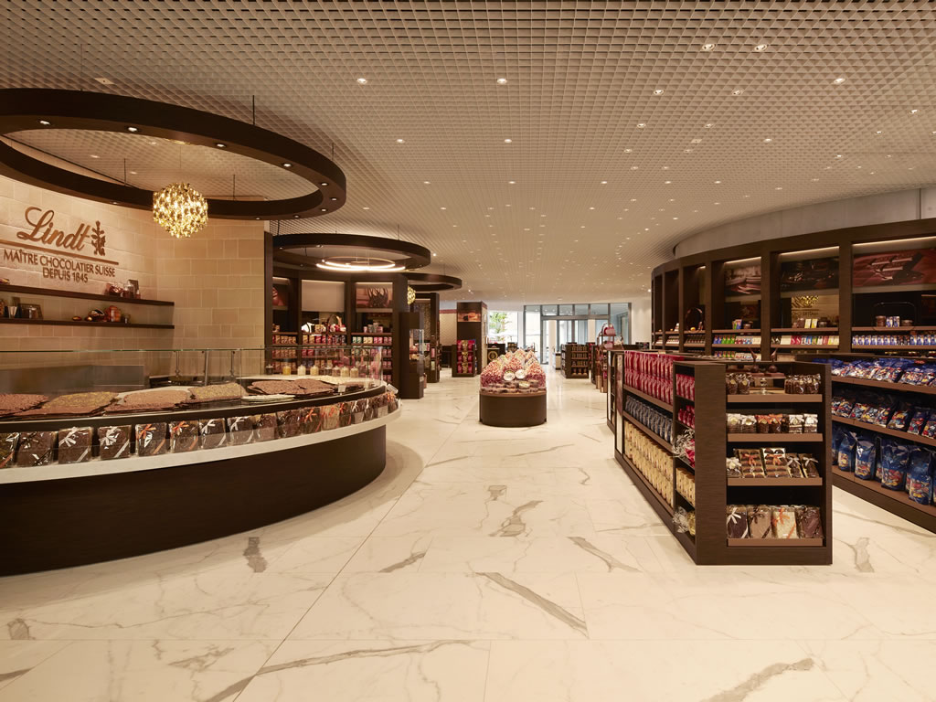 World's Biggest Lindt Chocolate Shop