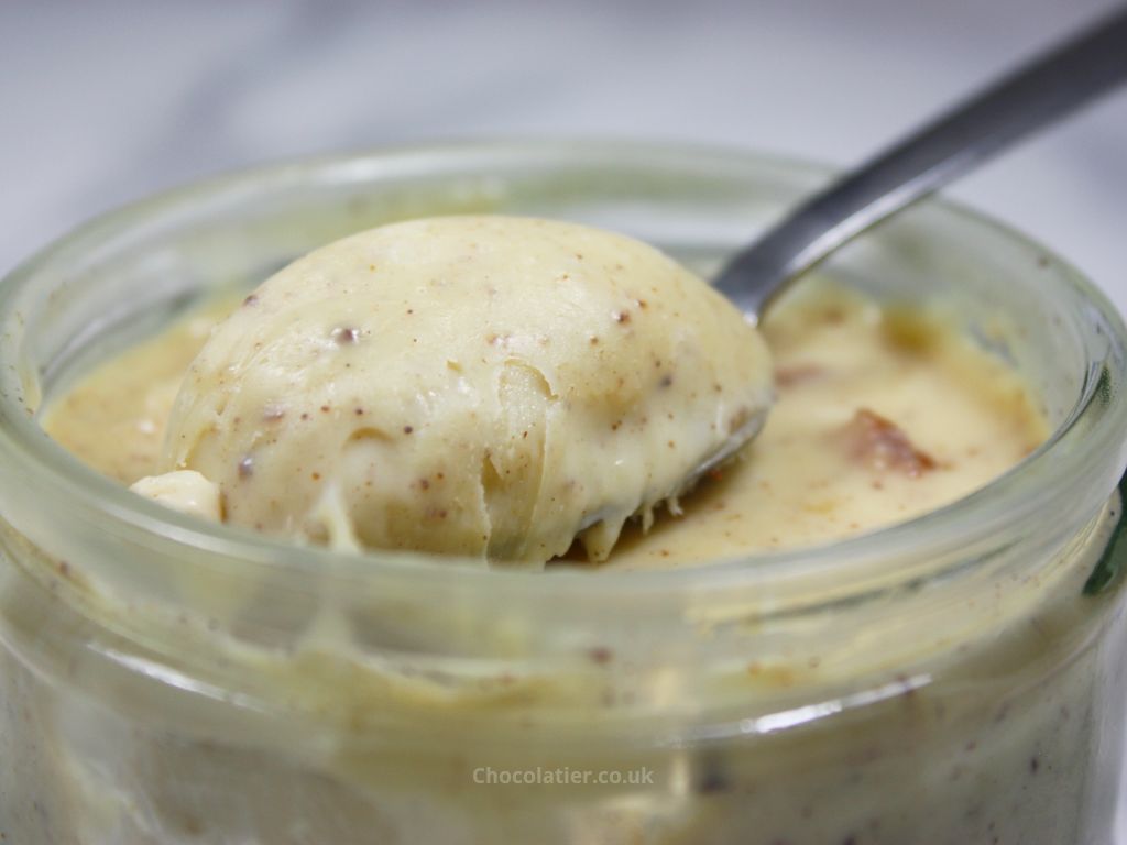 A Gooey Christmas Spiced White Chocolate Pot