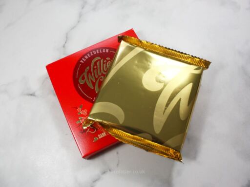 Willie's Cacao Almendra Dark Chocolate with Roasted Almonds Packaging