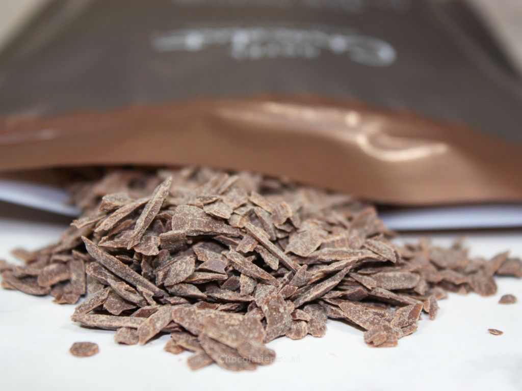 Hotel Chocolat Vegan 45% Nutmilk Drinking Chocolate Flakes